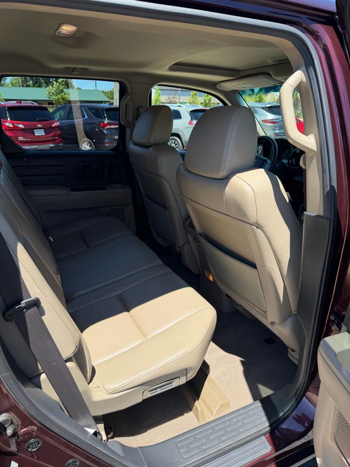 Honda Ridgeline RTL w/ Navigation 2009