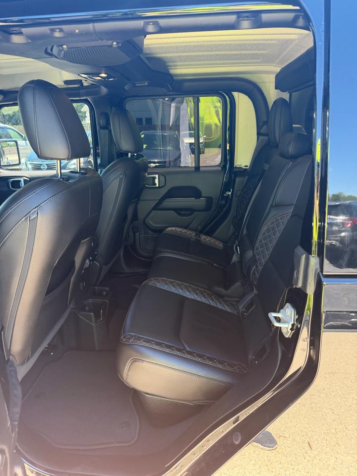 Jeep Gladiator Overland 2021
