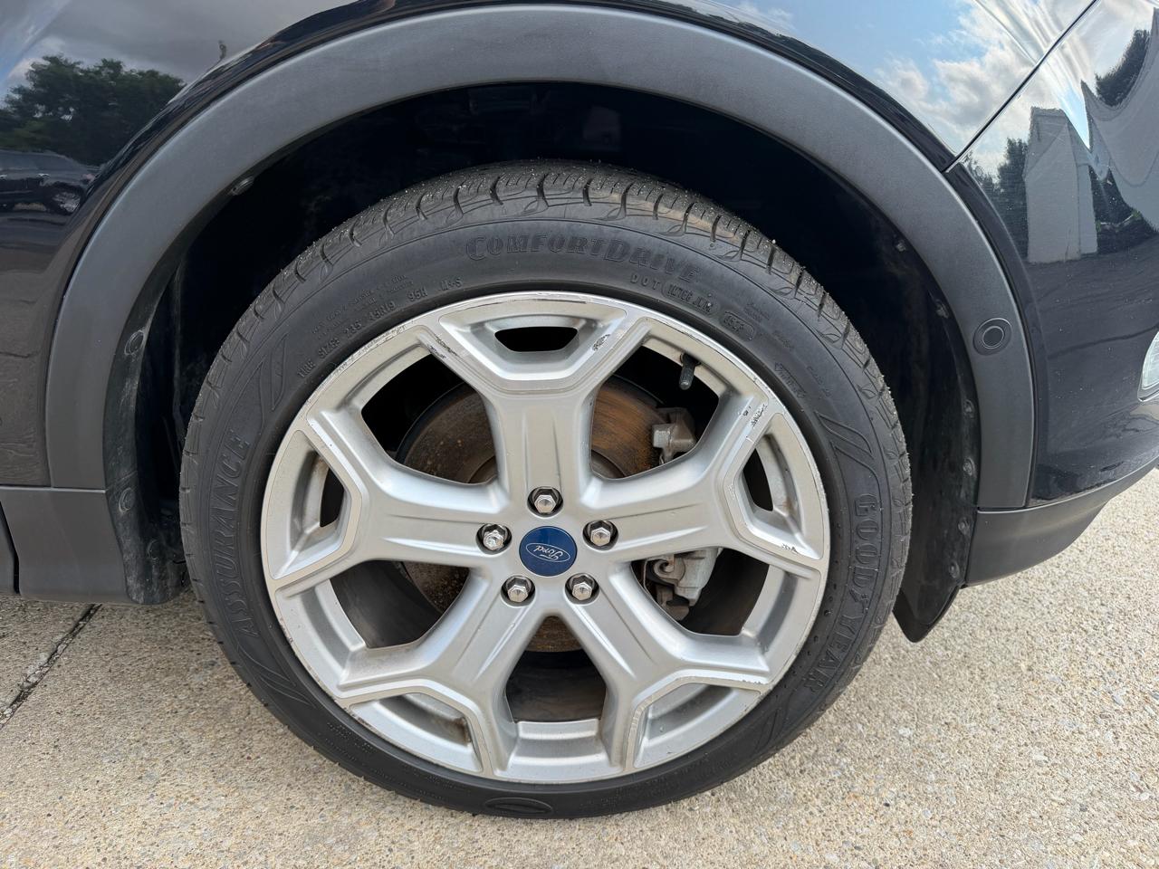 Ford Escape Titanium 4WD 2019