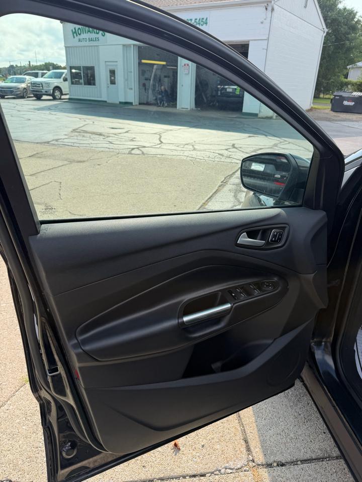 Ford Escape Titanium 4WD 2019