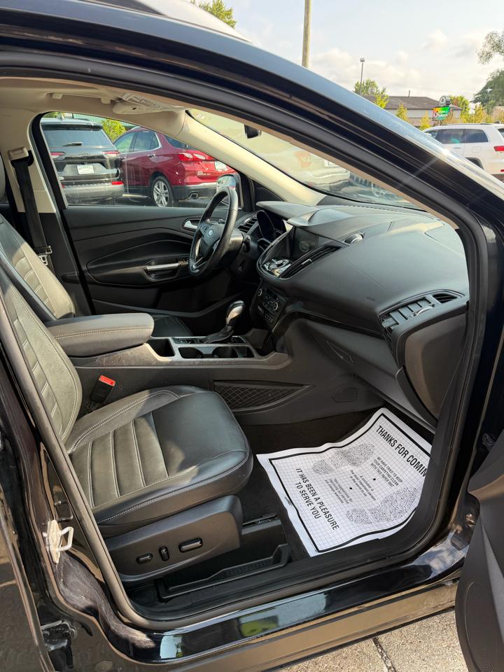 Ford Escape Titanium 4WD 2019
