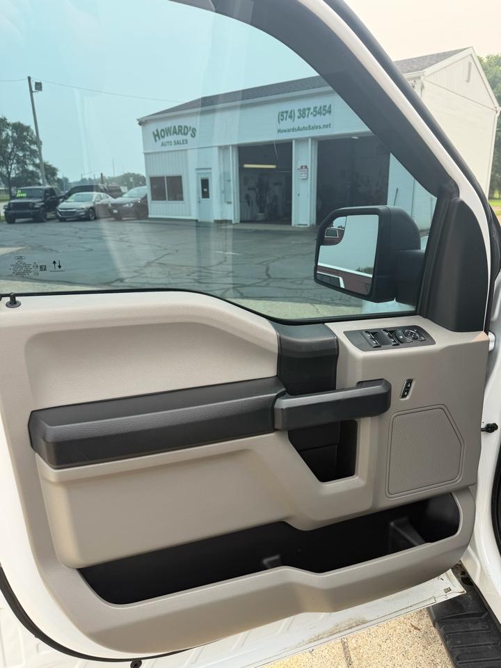 Ford F-150 4WD SuperCrew 139" XLT 2020