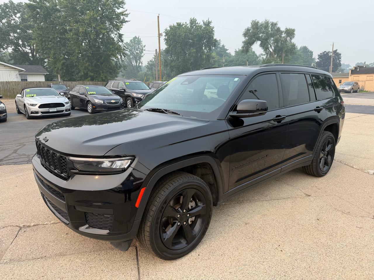 Jeep Grand Cherokee L Laredo 4WD 2021
