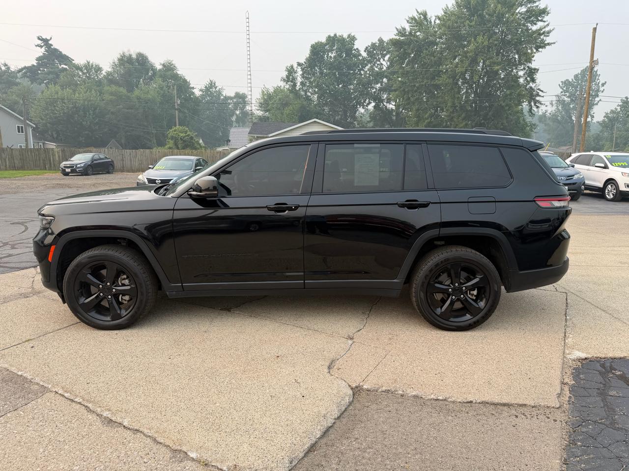 Jeep Grand Cherokee L Laredo 4WD 2021
