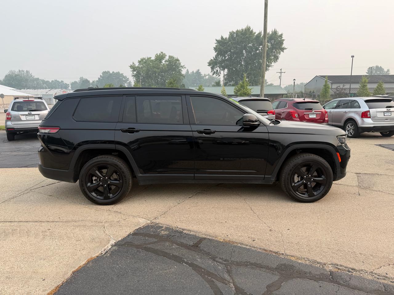Jeep Grand Cherokee L Laredo 4WD 2021