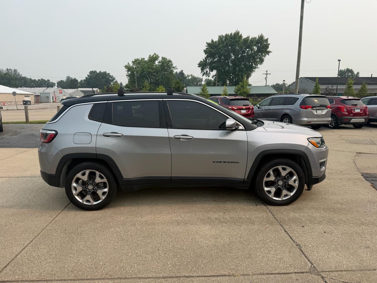Jeep Compass Limited FWD 2020
