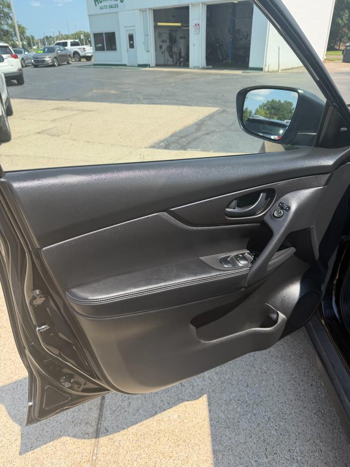 Nissan Rogue S AWD 2020