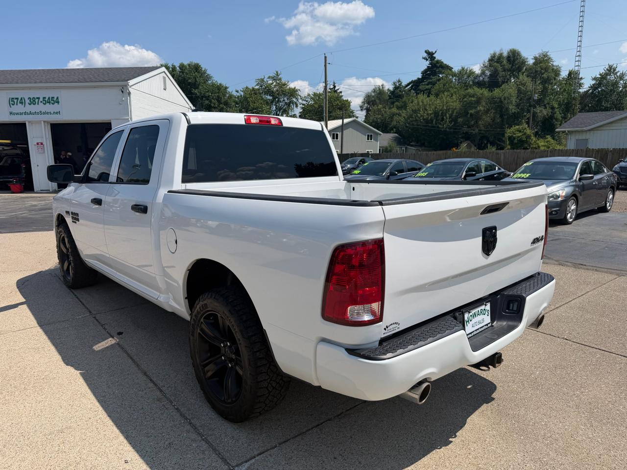 RAM 1500 Classic Tradesman Crew Cab SWB 4WD 2019