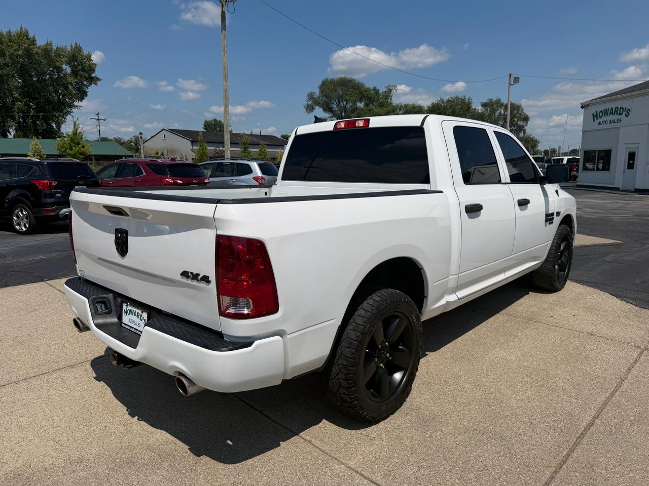 RAM 1500 Classic Tradesman Crew Cab SWB 4WD 2019