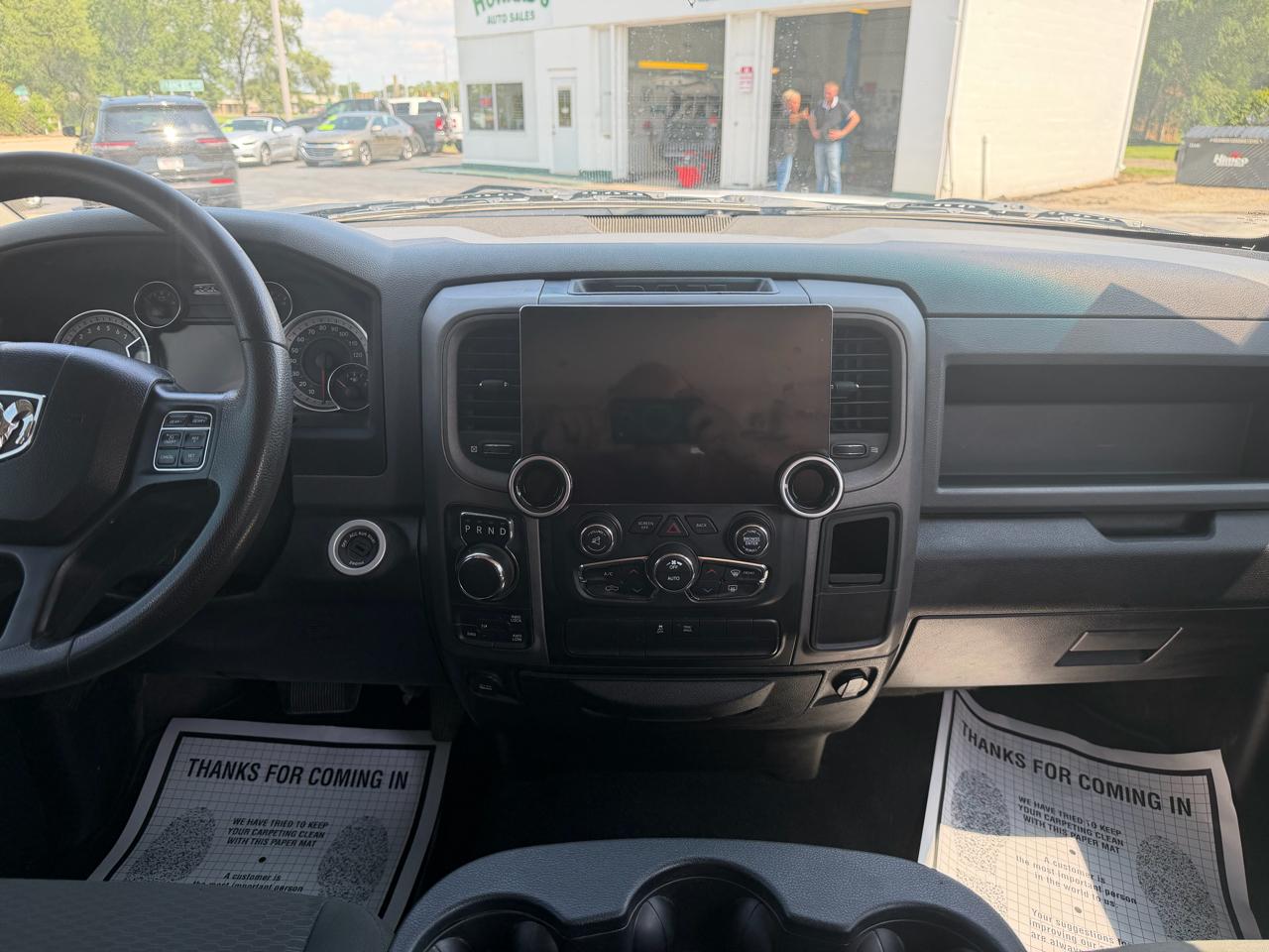 RAM 1500 Classic Tradesman Crew Cab SWB 4WD 2019
