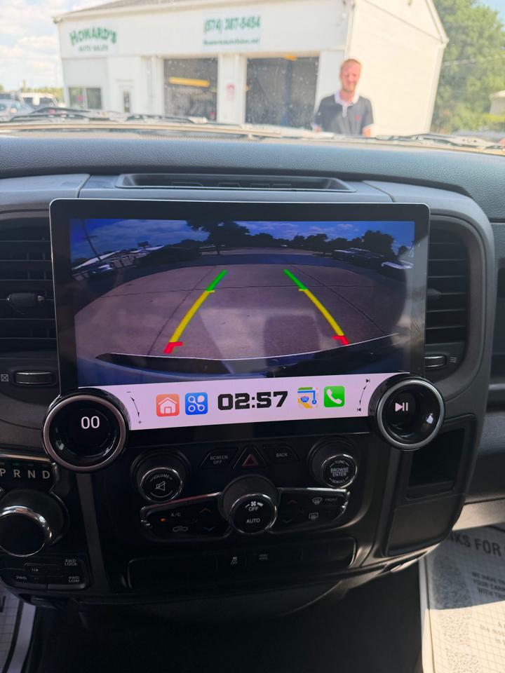 RAM 1500 Classic Tradesman Crew Cab SWB 4WD 2019