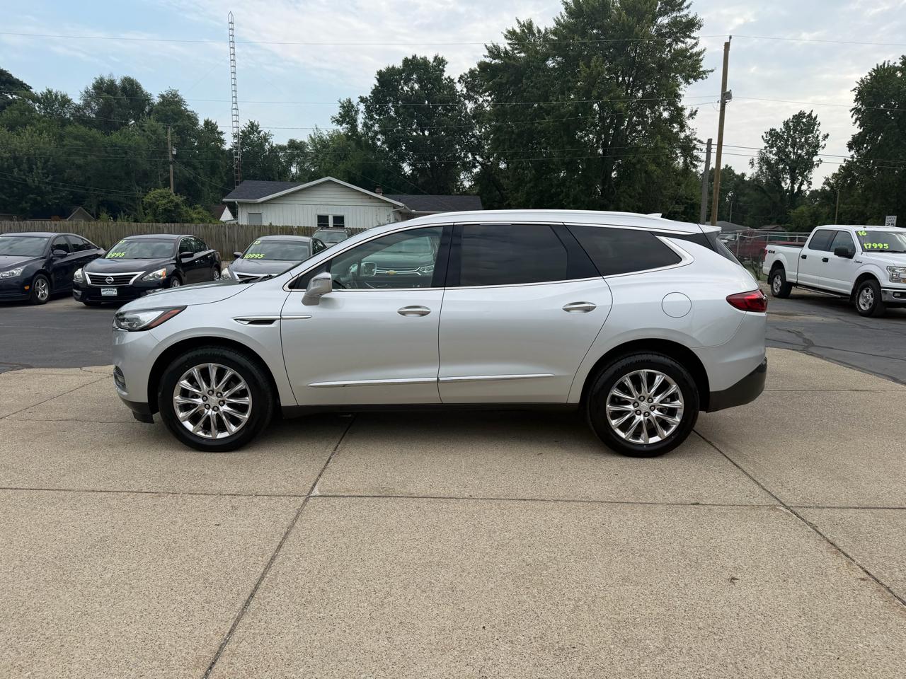 Buick Enclave Essence AWD 2019