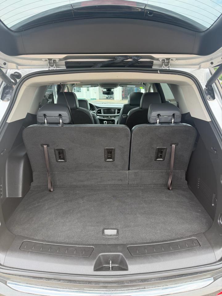 Buick Enclave Essence AWD 2019