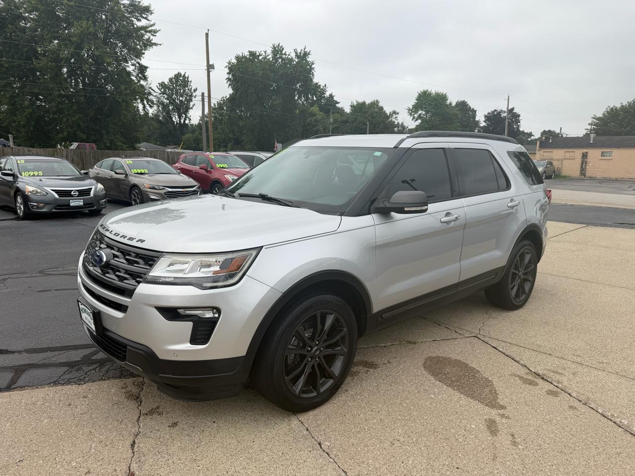 Ford Explorer 4dr XLT 4WD 2019