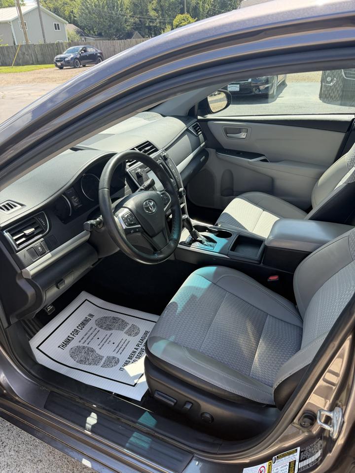 Toyota Camry SE 2015