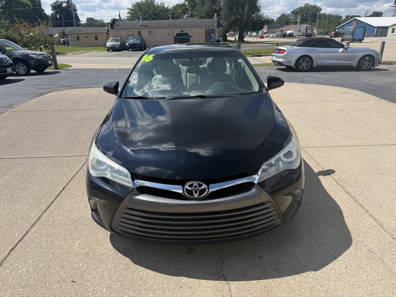 Toyota Camry XLE 2016