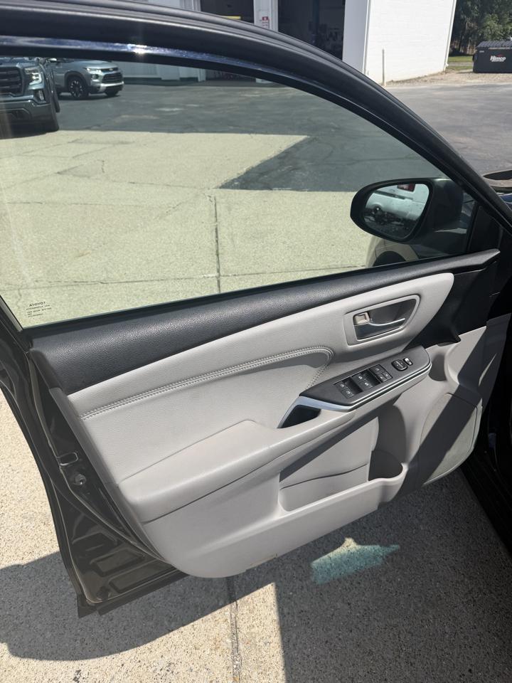 Toyota Camry XLE 2016