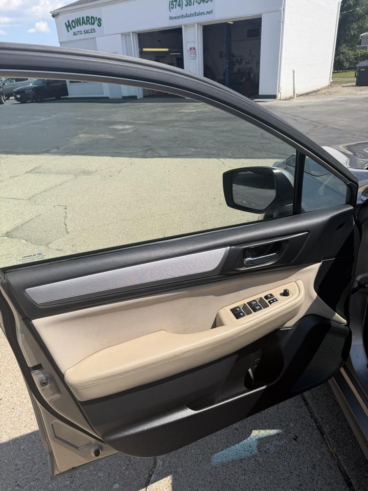 Subaru Legacy 2.5i Premium 2016
