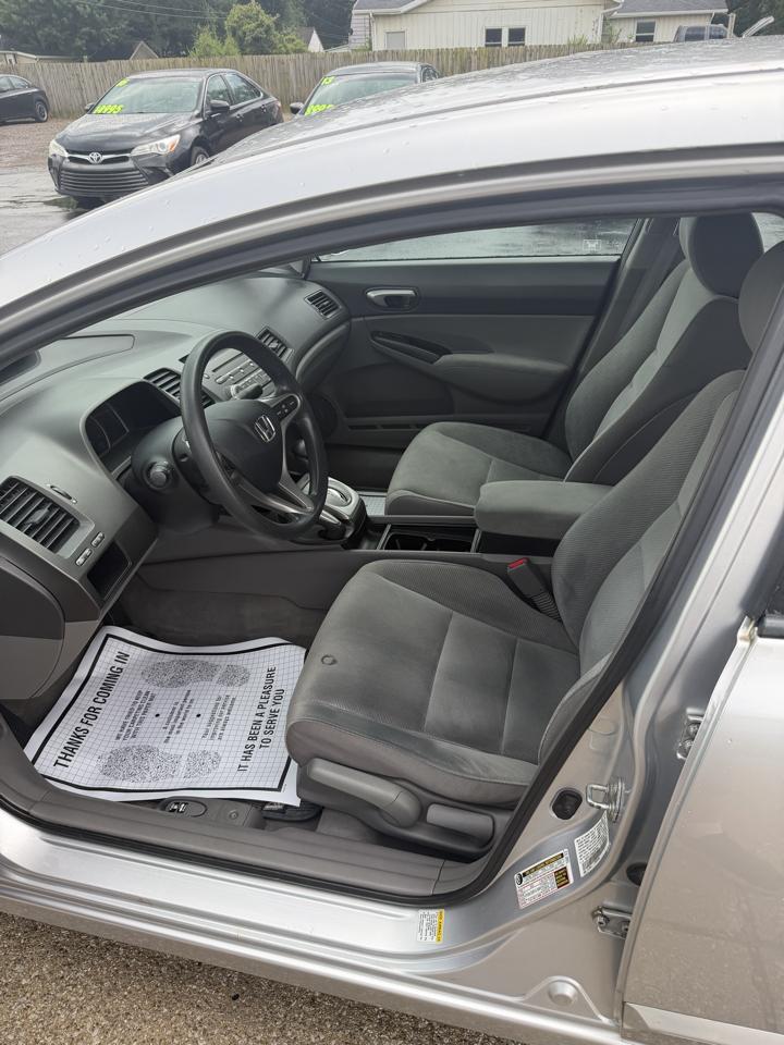 Honda Civic 4dr Sdn LX Auto 2010