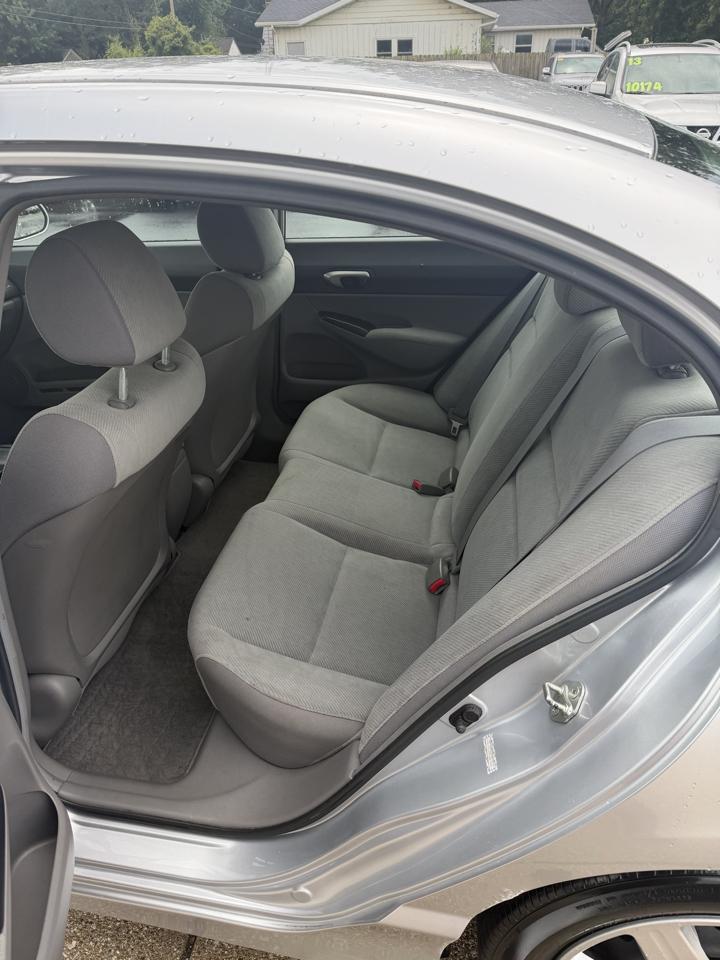 Honda Civic 4dr Sdn LX Auto 2010
