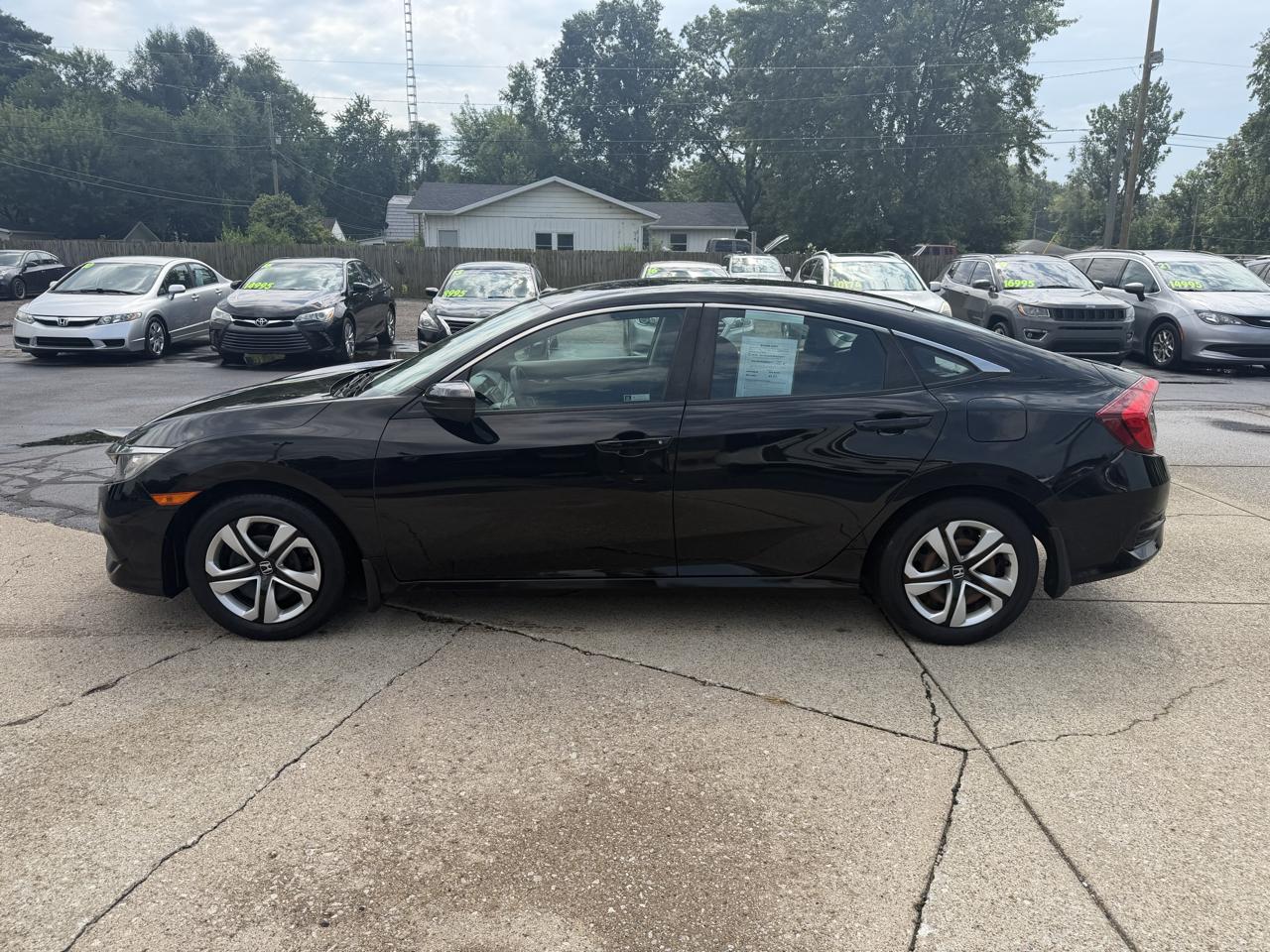 Honda Civic LX Sedan CVT 2018