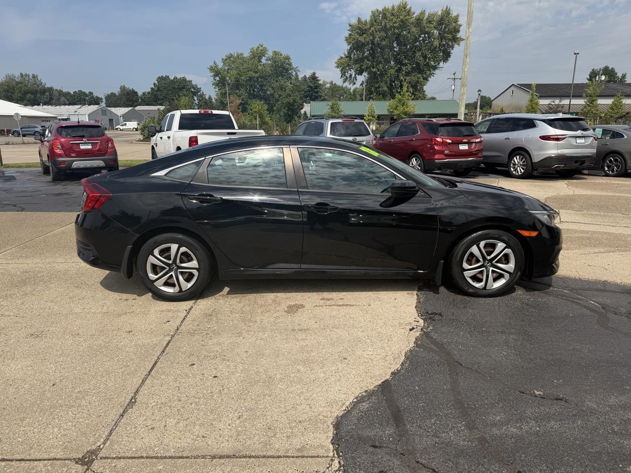 Honda Civic LX Sedan CVT 2018