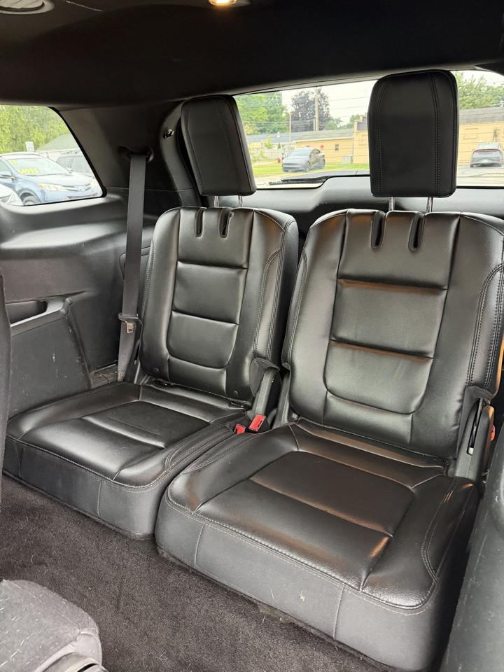 Ford Explorer 4dr XLT 4WD 2018