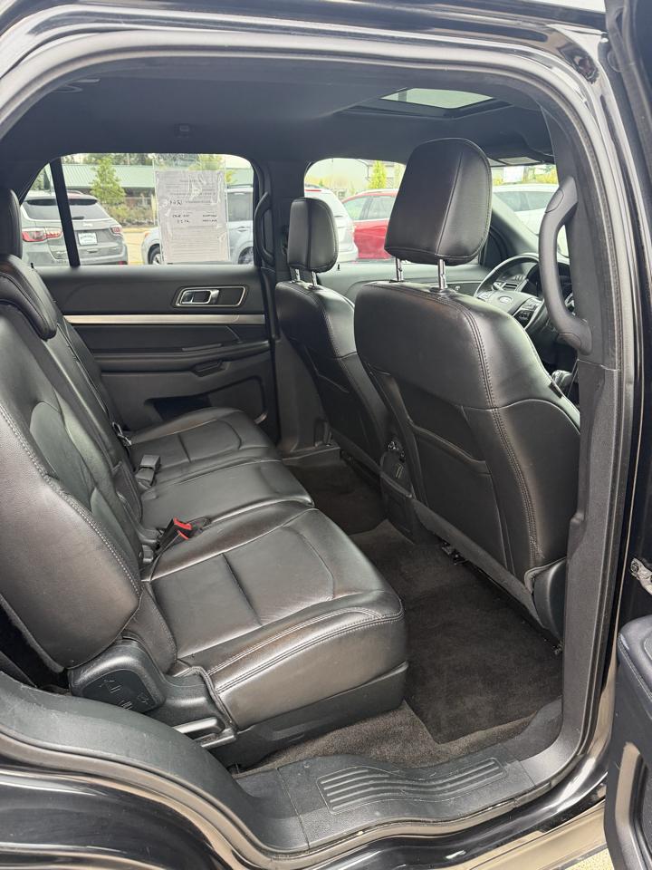 Ford Explorer 4dr XLT 4WD 2018