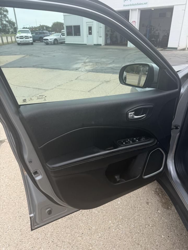 Jeep Compass Latitude 4WD 2018