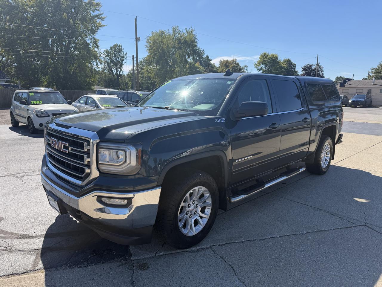 GMC Sierra 1500 4WD Crew Cab 143.5" SLE 2017