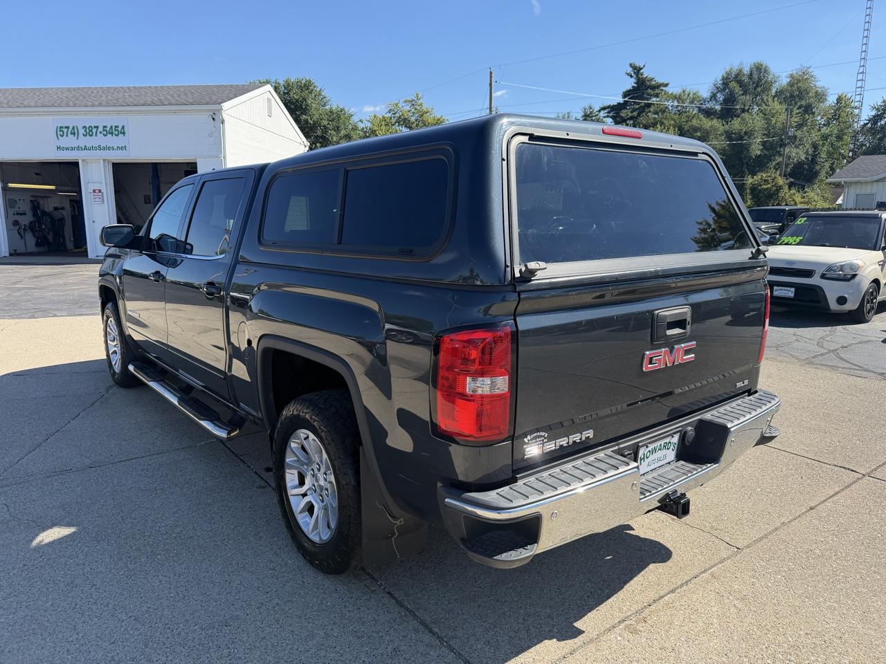 GMC Sierra 1500 4WD Crew Cab 143.5" SLE 2017