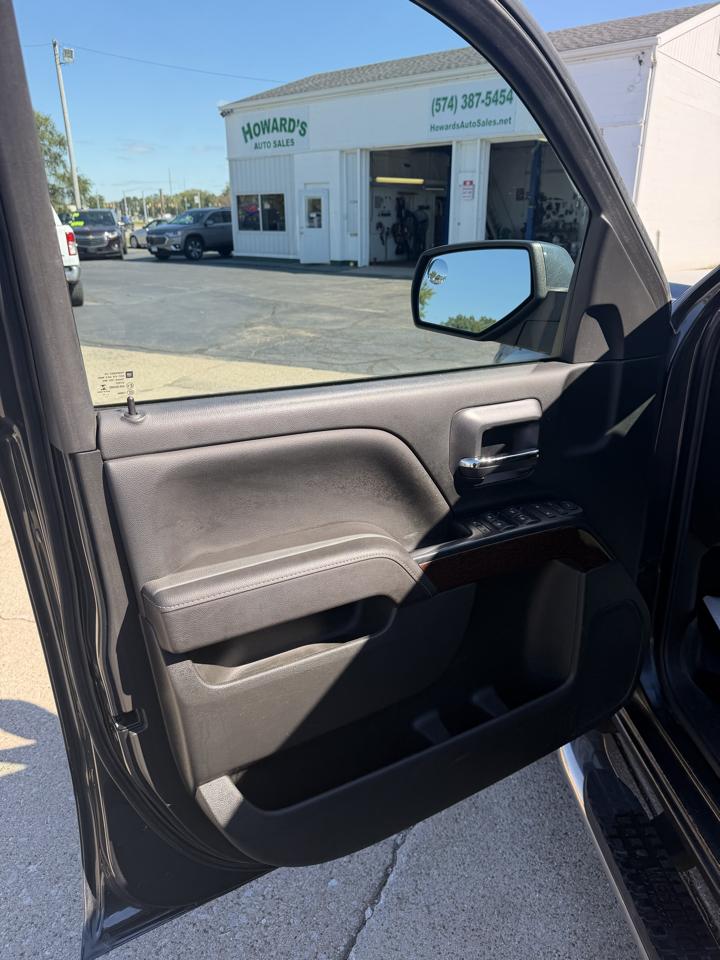 GMC Sierra 1500 4WD Crew Cab 143.5" SLE 2017