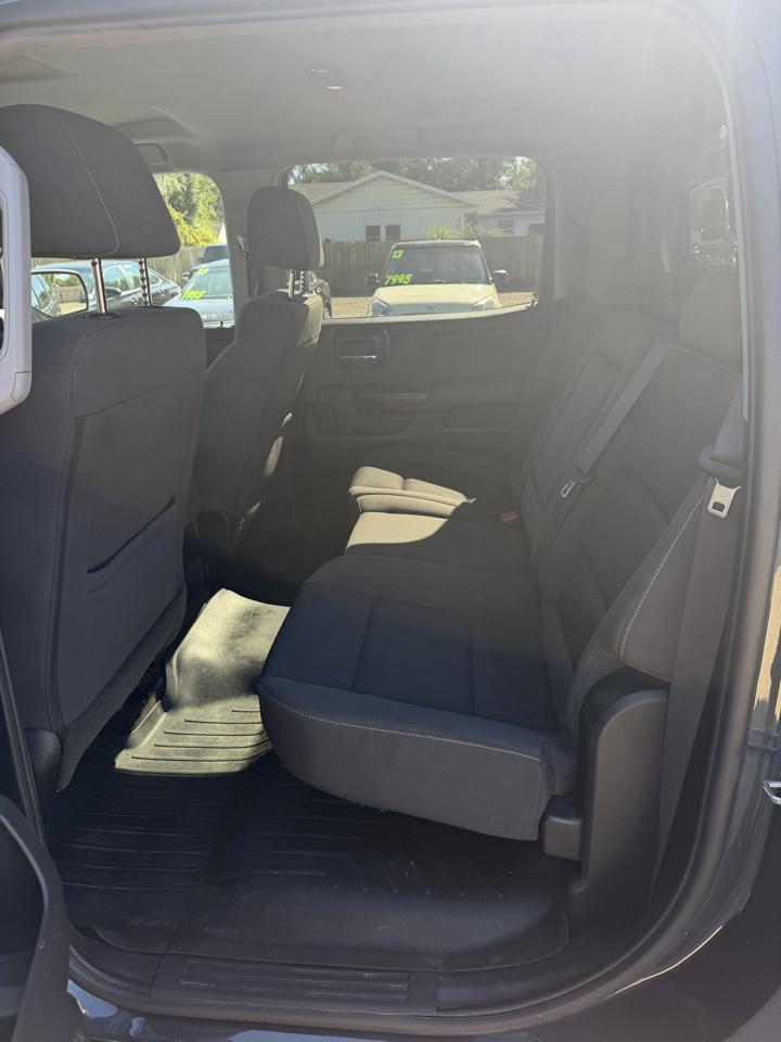 GMC Sierra 1500 4WD Crew Cab 143.5" SLE 2017