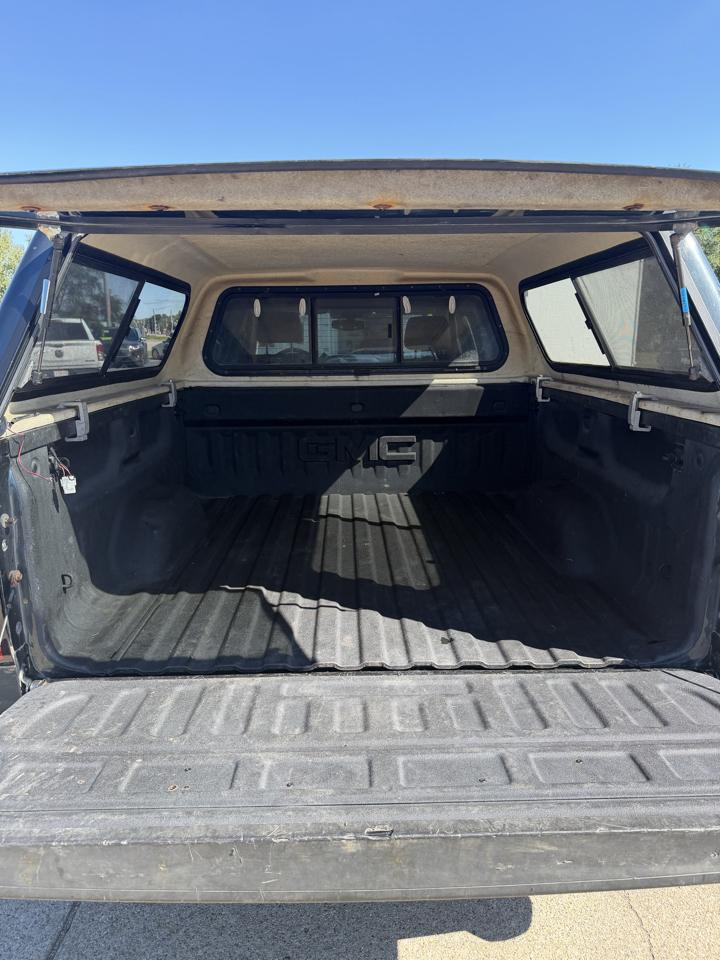 GMC Sierra 1500 4WD Crew Cab 143.5" SLE 2017