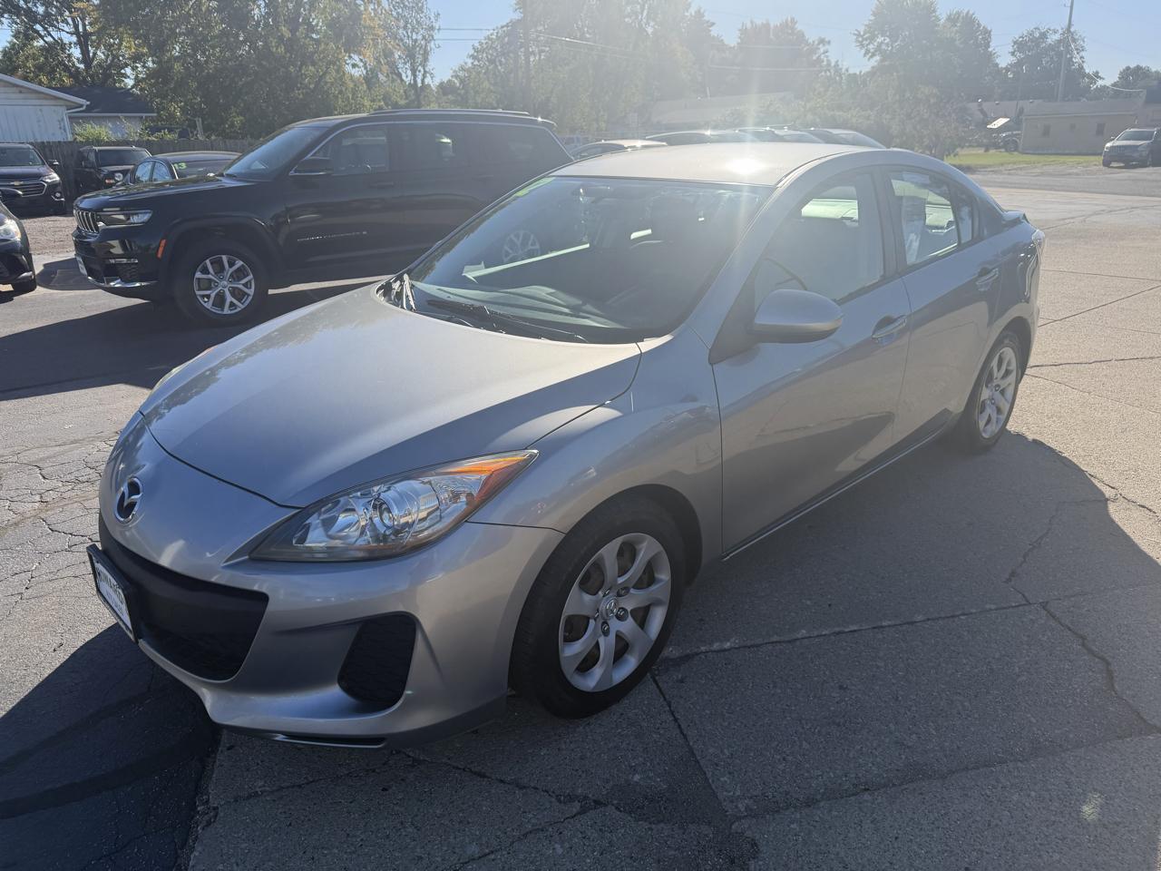 Mazda MAZDA3 i Sport 4-Door 2012