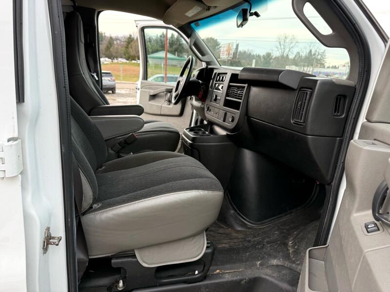 Chevrolet Express 2500 Cargo 2021