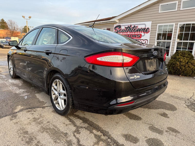 Ford Fusion SE 2014