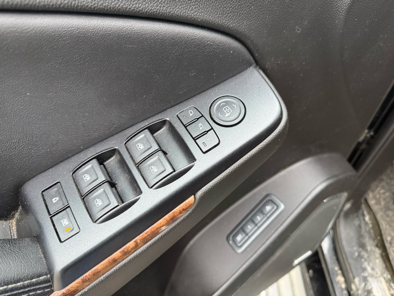 Chevrolet Tahoe LTZ 4WD 2015