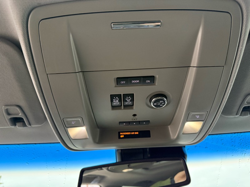 Chevrolet Tahoe LTZ 4WD 2015