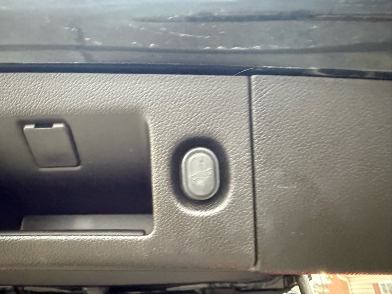 Chevrolet Tahoe LTZ 4WD 2015