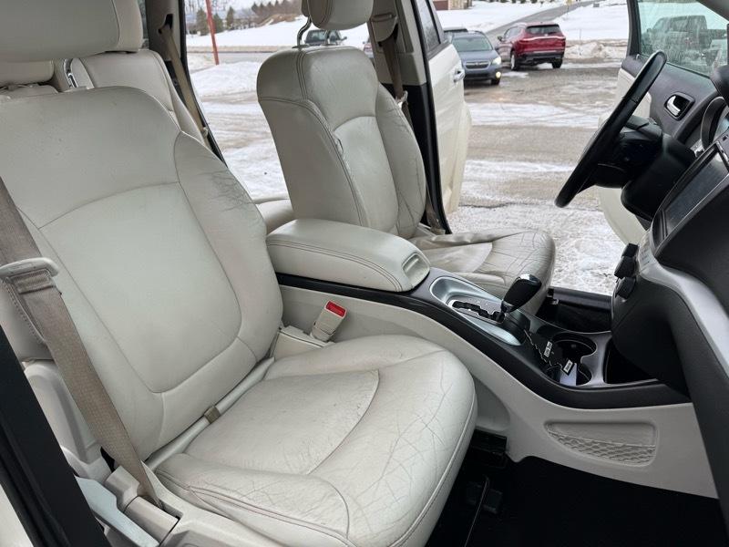 Dodge Journey Crew AWD 2012