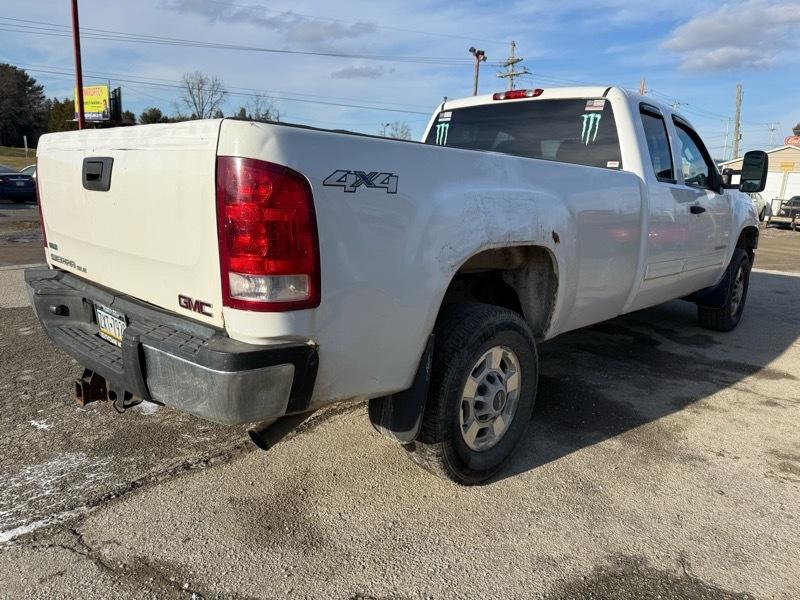 GMC Sierra 2500HD SLE Ext. Cab 4WD 2012