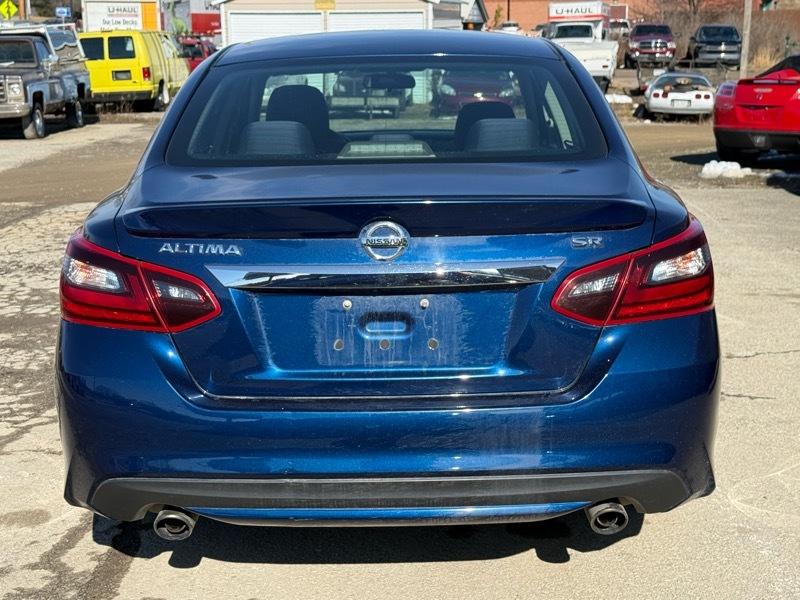 Nissan Altima 2.5 SR 2017