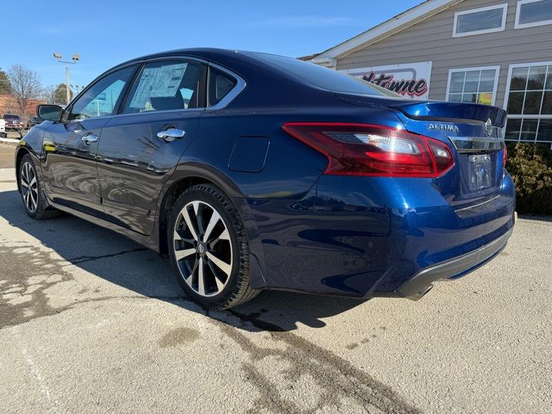 Nissan Altima 2.5 SR 2017