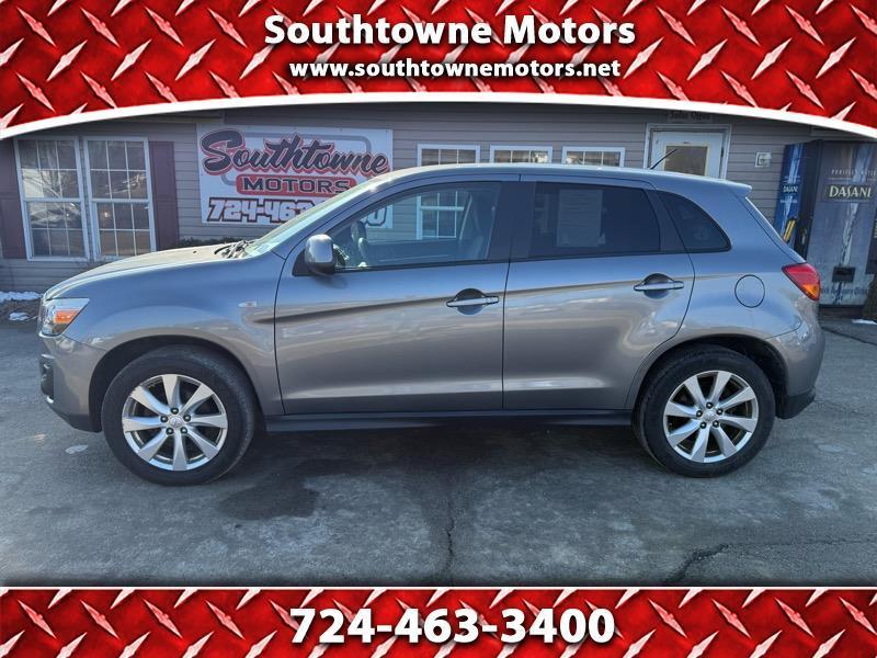 Mitsubishi Outlander Sport ES 4D SUV 4WD 2014
