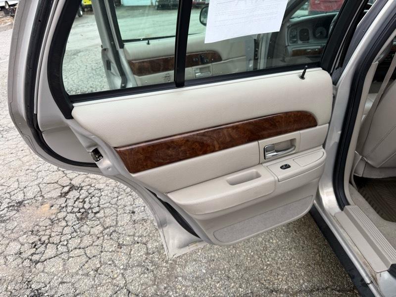 Mercury Grand Marquis LS 2008