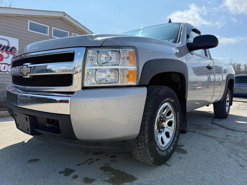 Chevrolet Silverado 1500 LS Reg Cab 4WD 2008