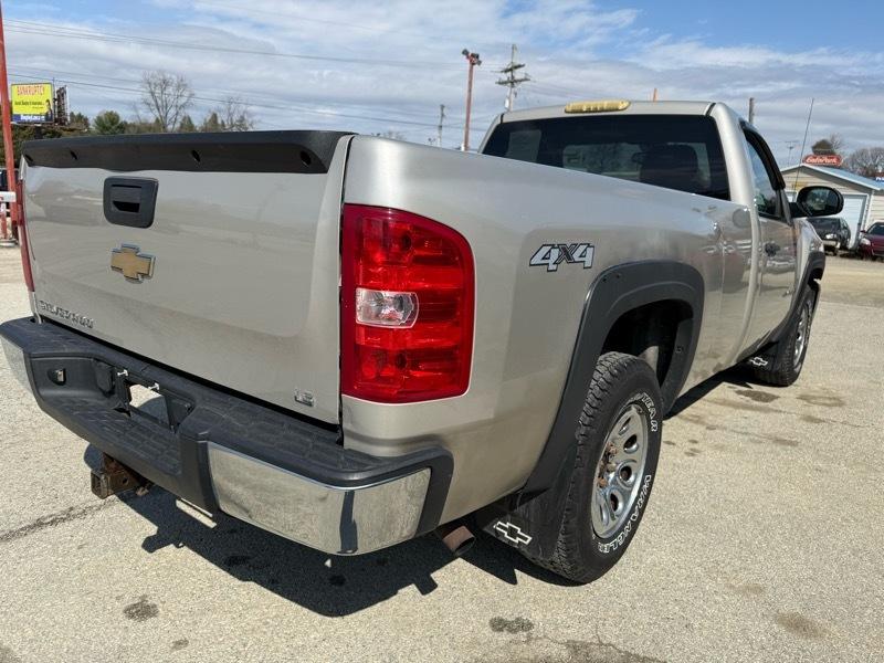Chevrolet Silverado 1500 LS Reg Cab 4WD 2008
