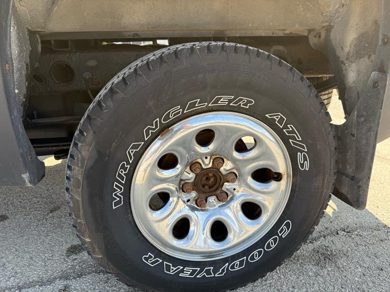 Chevrolet Silverado 1500 LS Reg Cab 4WD 2008