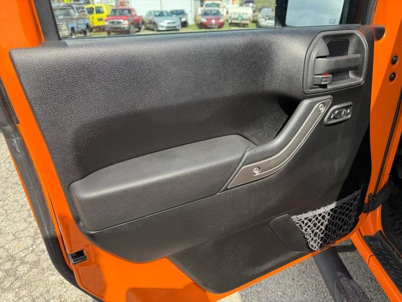 Jeep Wrangler Sport 4WD 2012